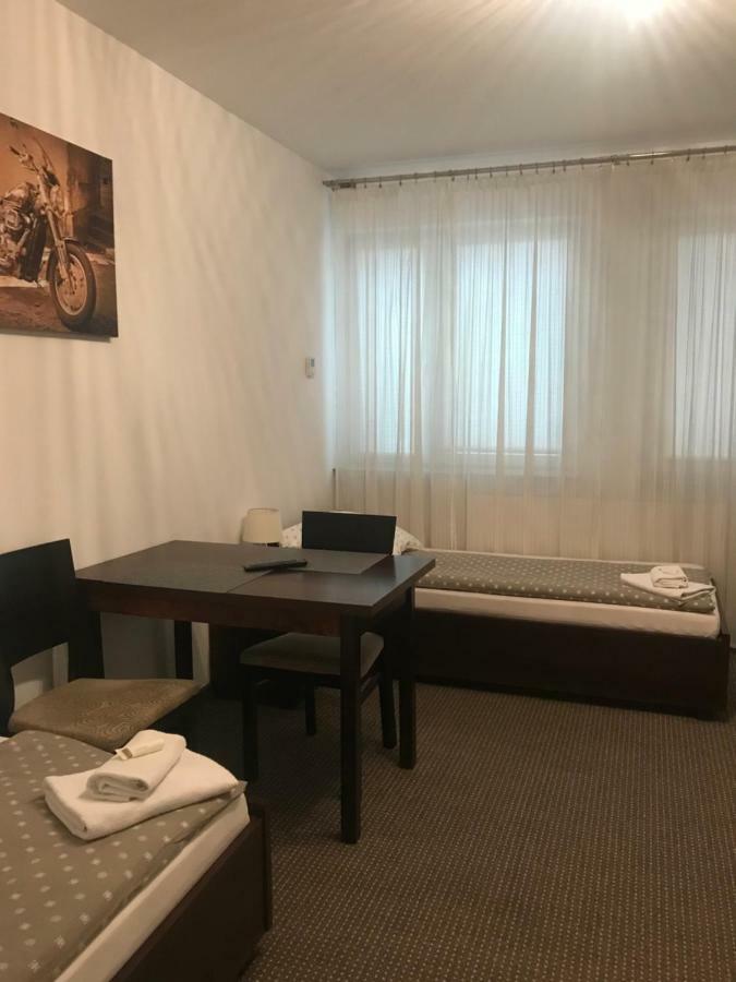 Apartment Parkowy Brwinow